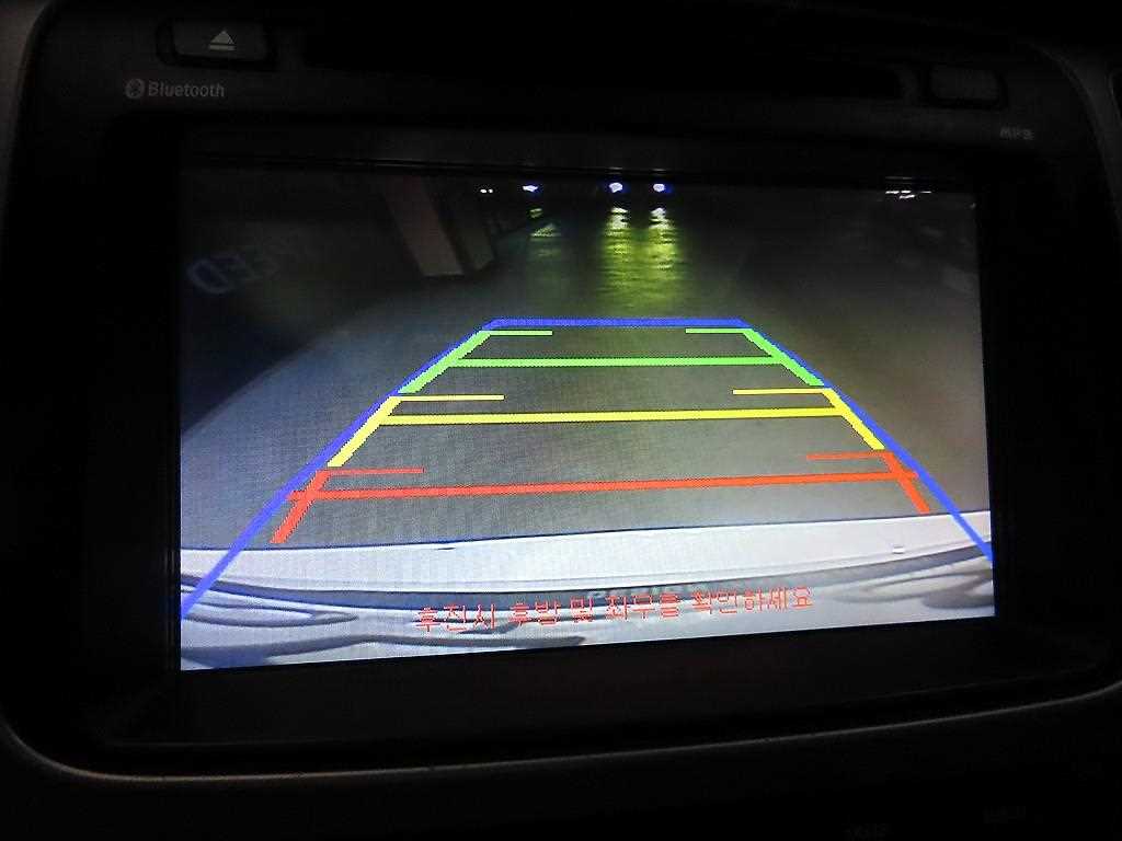 Kia Carens — photo 14