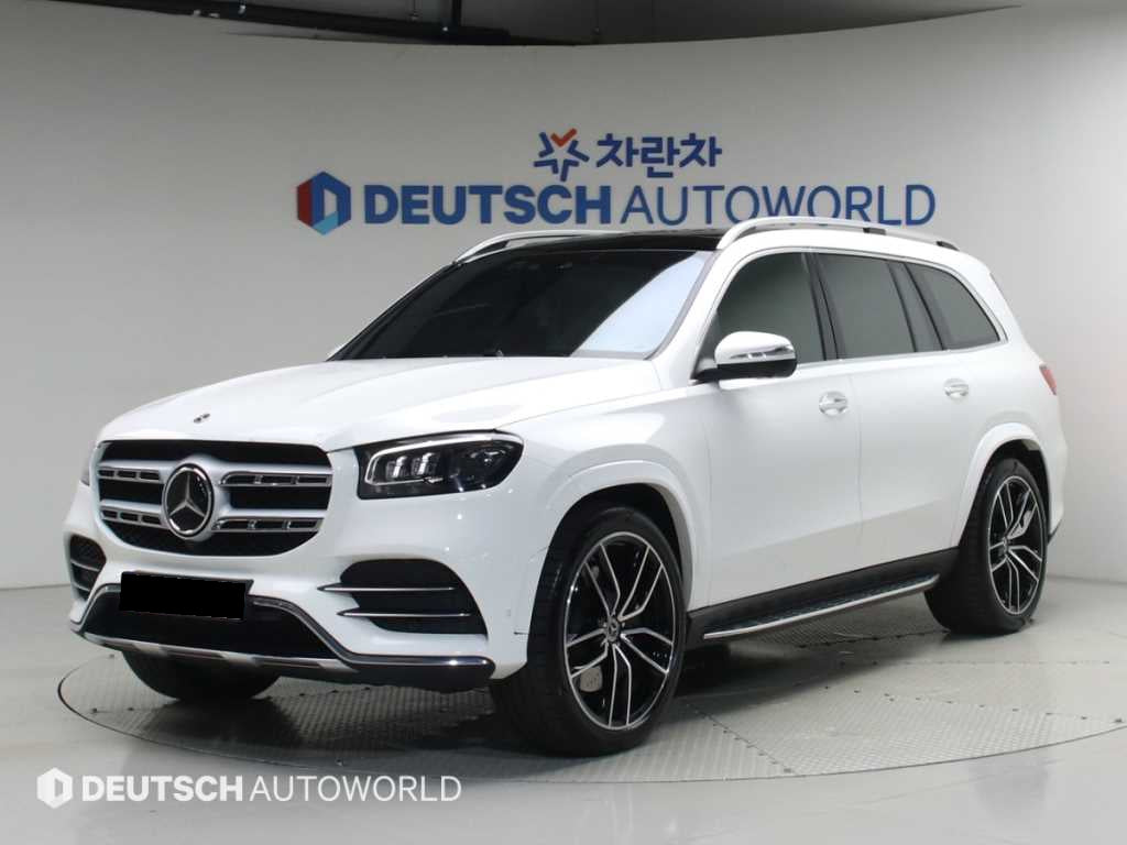 Mercedes-Benz GLS-Class — photo 01