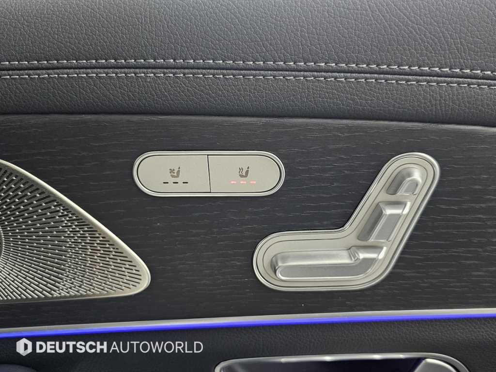 Mercedes-Benz GLS-Class — photo 16