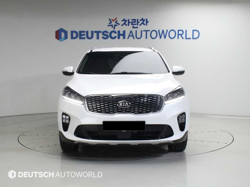 Kia Sorento — photo 03