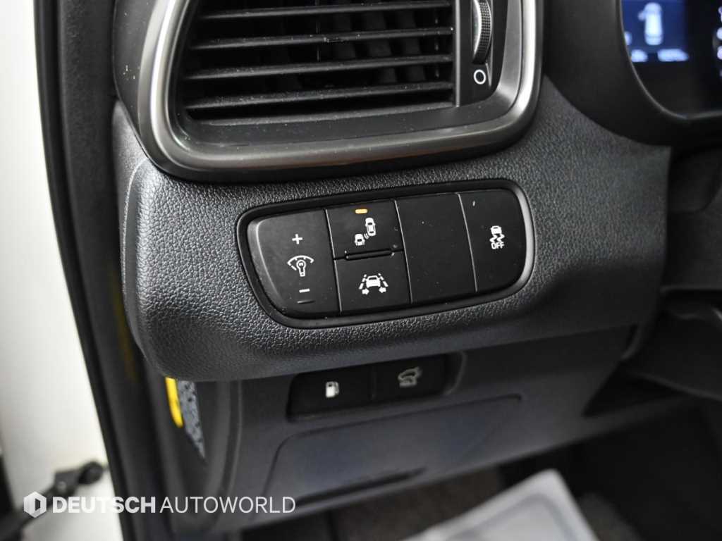 Kia Sorento — photo 17