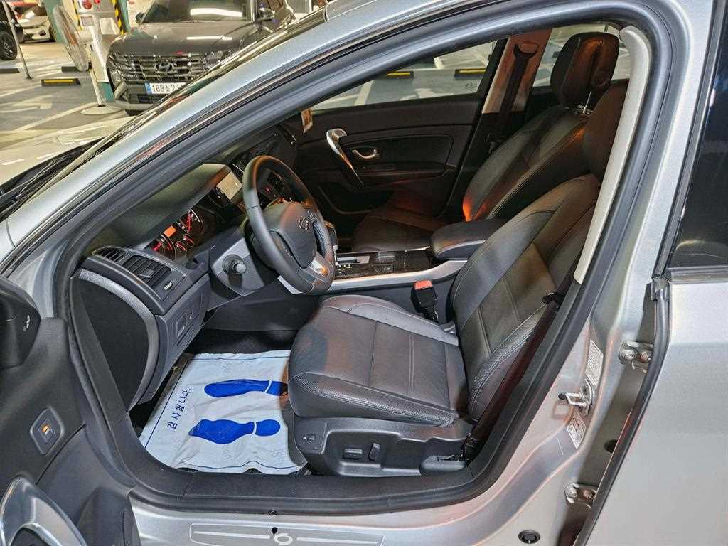 RENAULT SM5  — photo 06