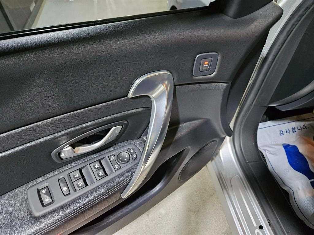 RENAULT SM5  — photo 12