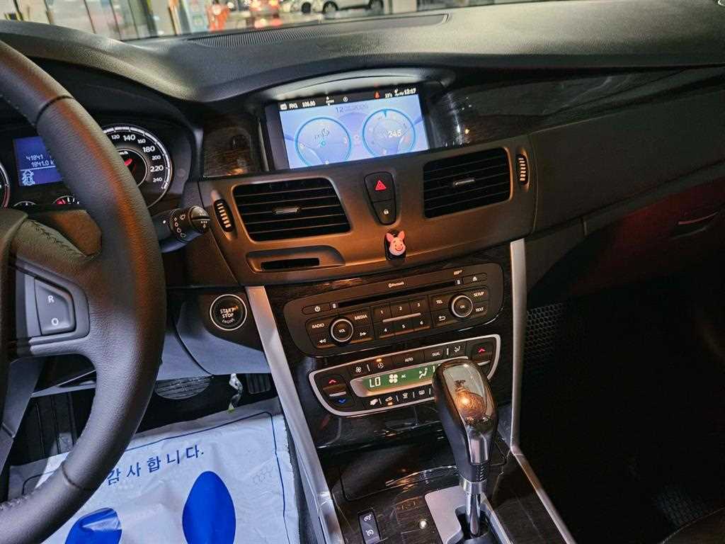 RENAULT SM5  — photo 14