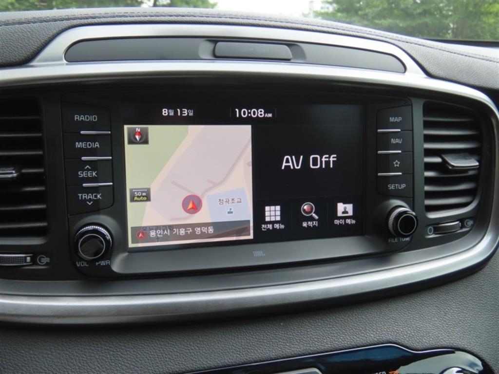 Kia Sorento — photo 08