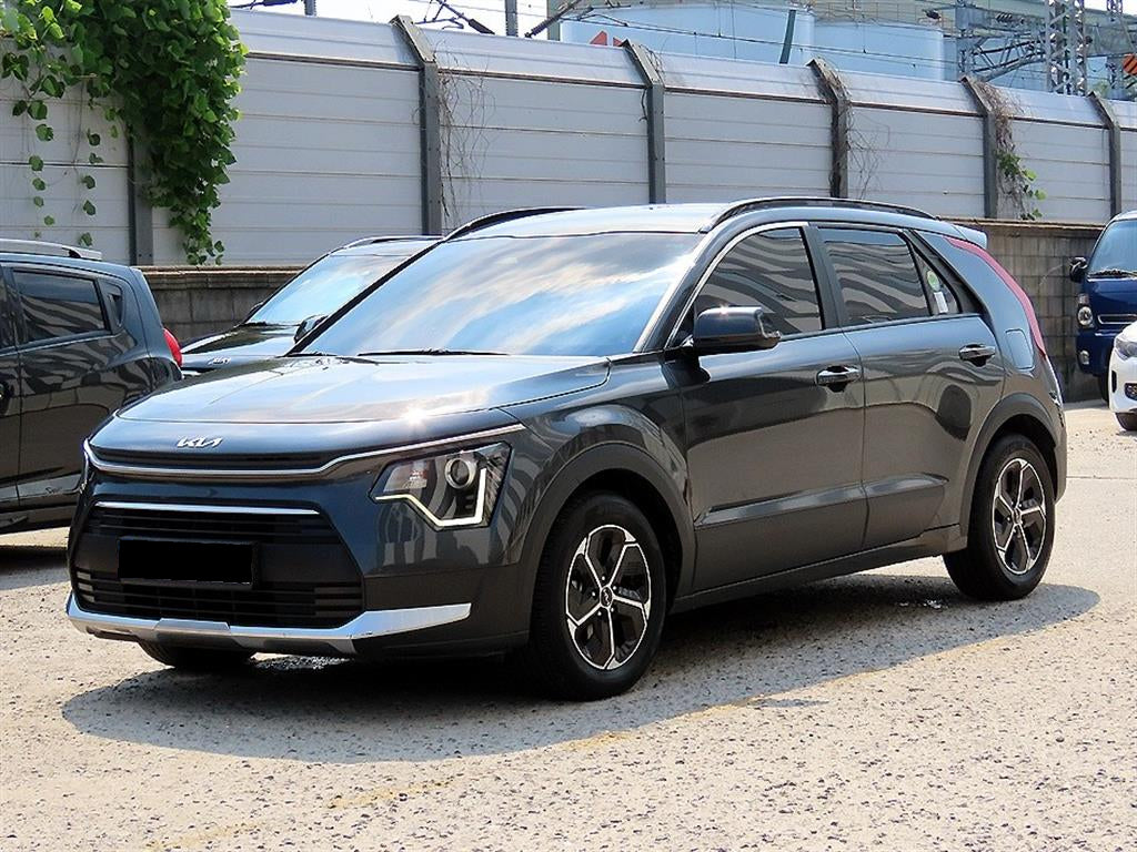 Kia Niro — photo 02