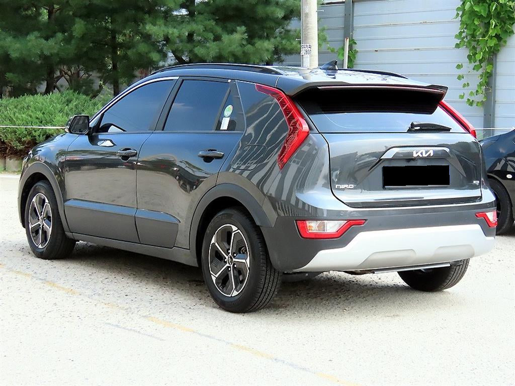 Kia Niro — photo 03