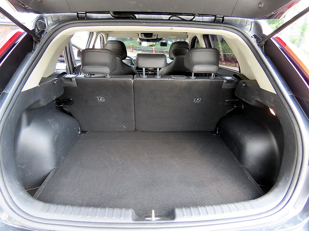 Kia Niro — photo 16
