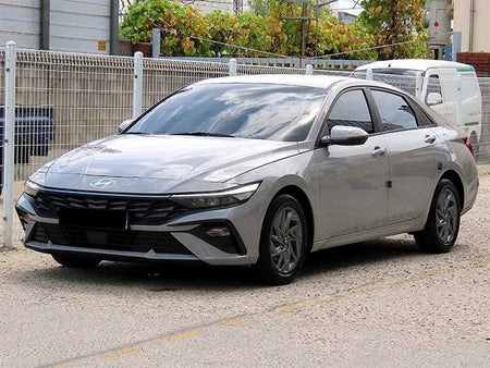 Hyundai Avante — photo 02