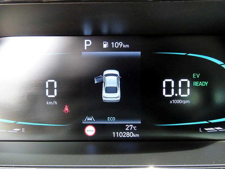 Hyundai Avante — photo 09