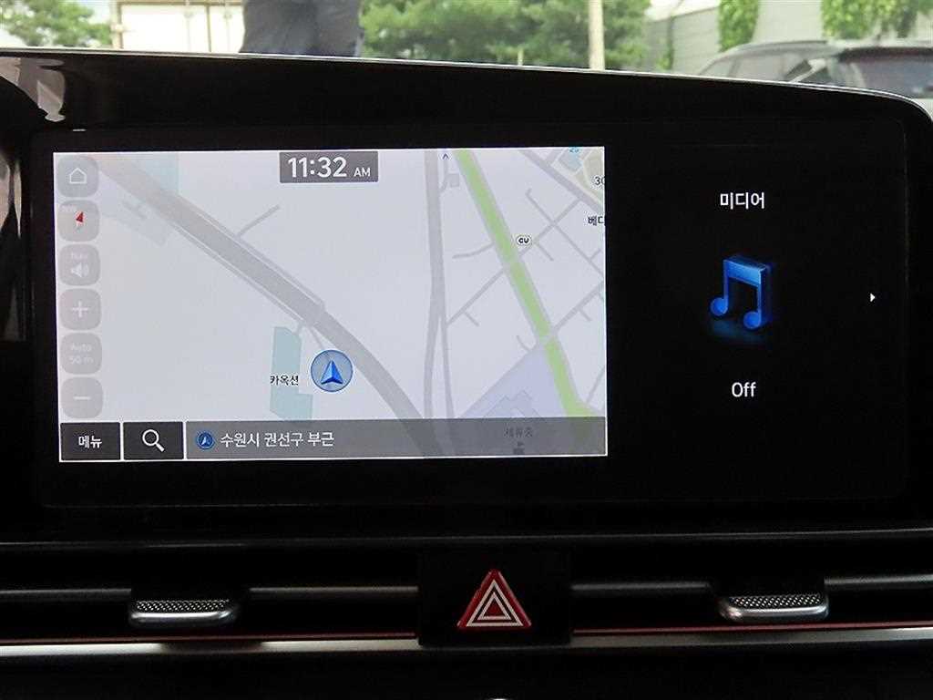Hyundai Avante — photo 14