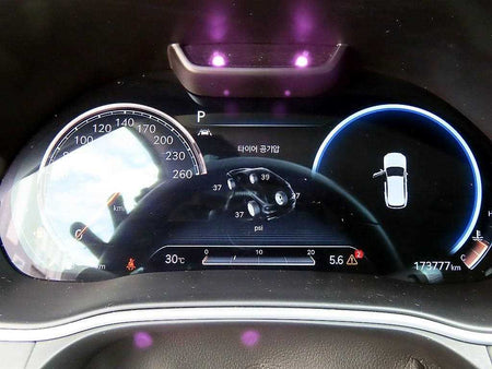 Genesis GV80 — photo 09