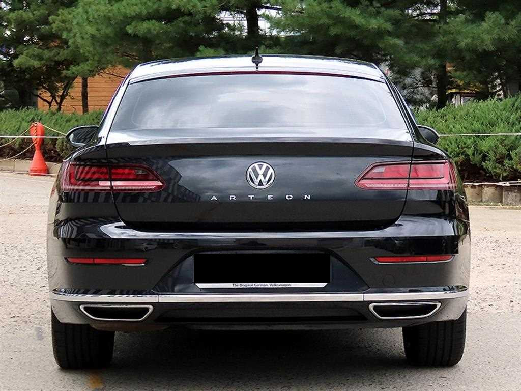 Volkswagen Arteon — photo 04