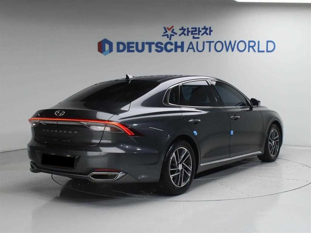 Hyundai Grandeur — photo 02