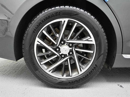 Hyundai Grandeur — photo 05