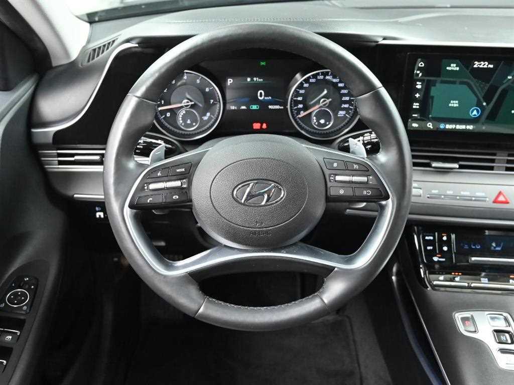 Hyundai Grandeur — photo 13