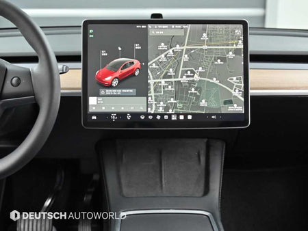 Tesla Model Y — photo 14