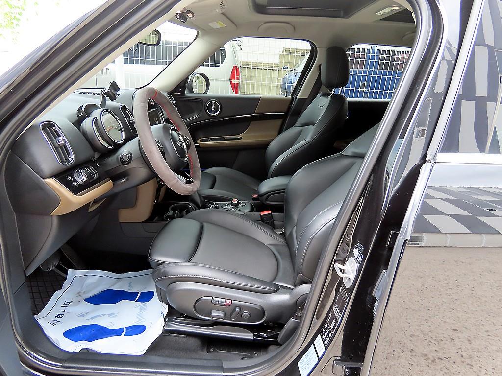 Mini Countryman — photo 05