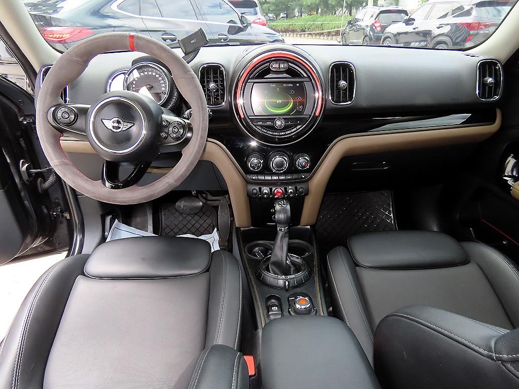 Mini Countryman — photo 07
