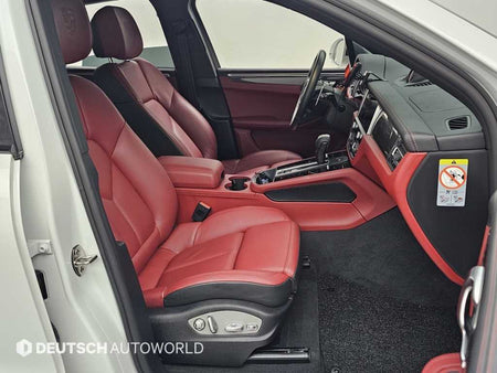 Porsche Macan — photo 10