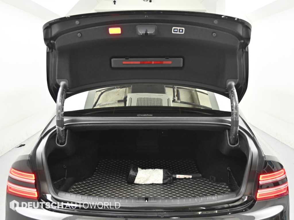 Genesis G80 — photo 19