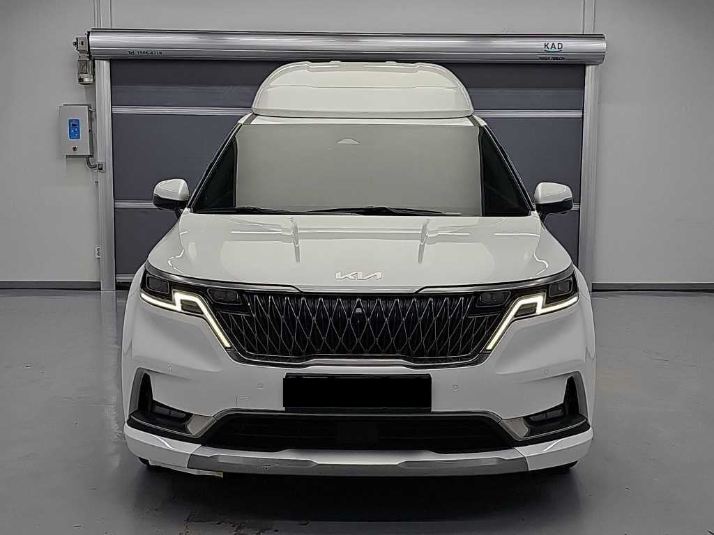 Kia Carnival — photo 02