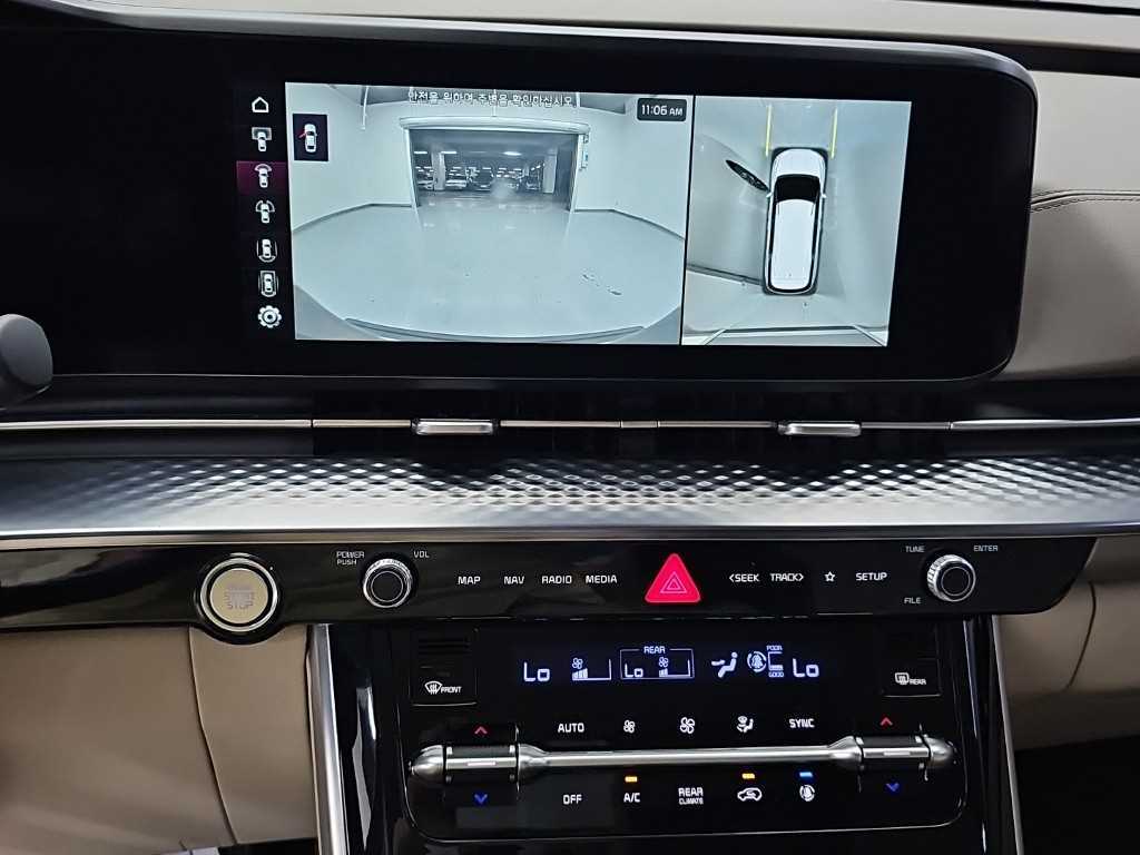 Kia Carnival — photo 10