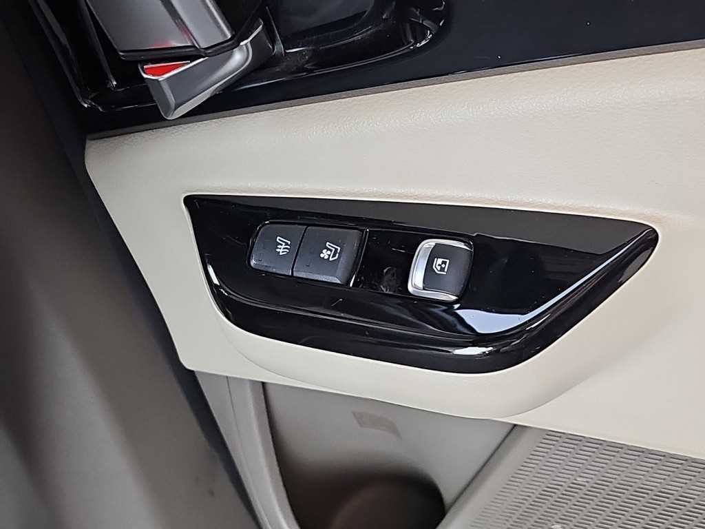 Kia Carnival — photo 14