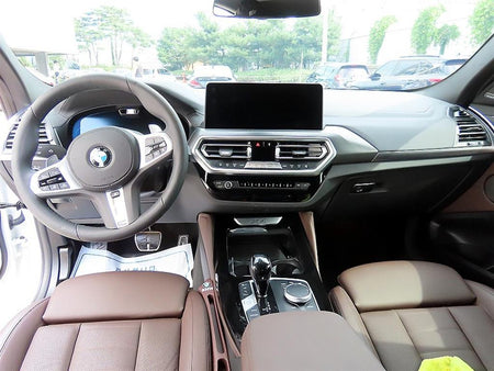 BMW X4 — photo 07