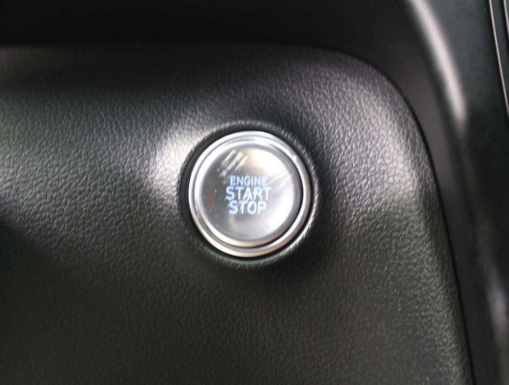 Hyundai Staria — photo 16