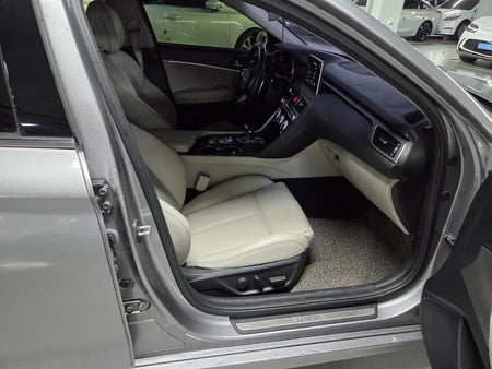 Genesis G70 — photo 15