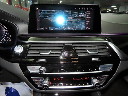 BMW 5-Series — photo 11