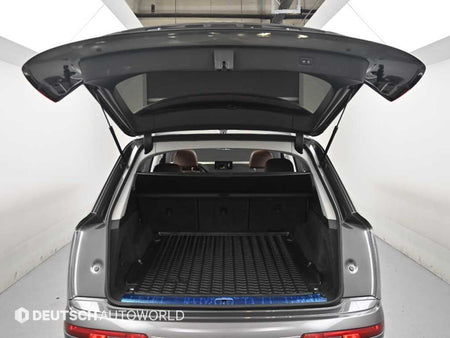 Audi Q7 — photo 19
