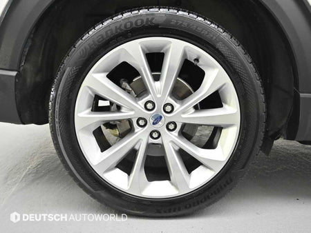 Ford Explorer — photo 06