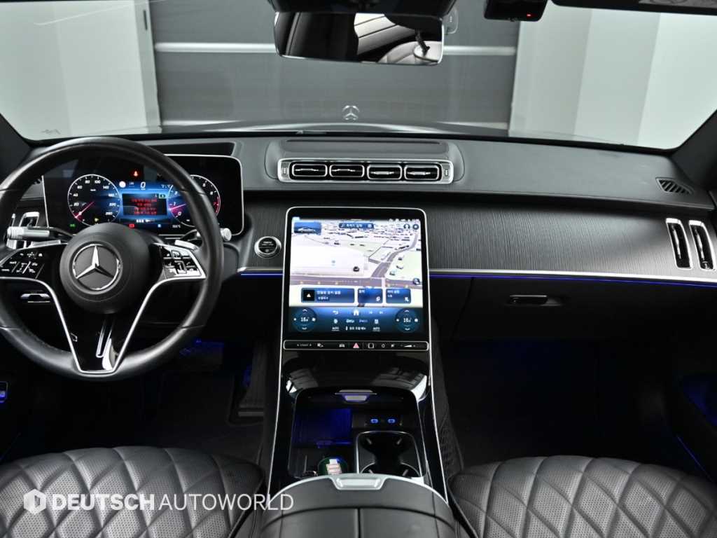 Mercedes-Benz S-Class — photo 07