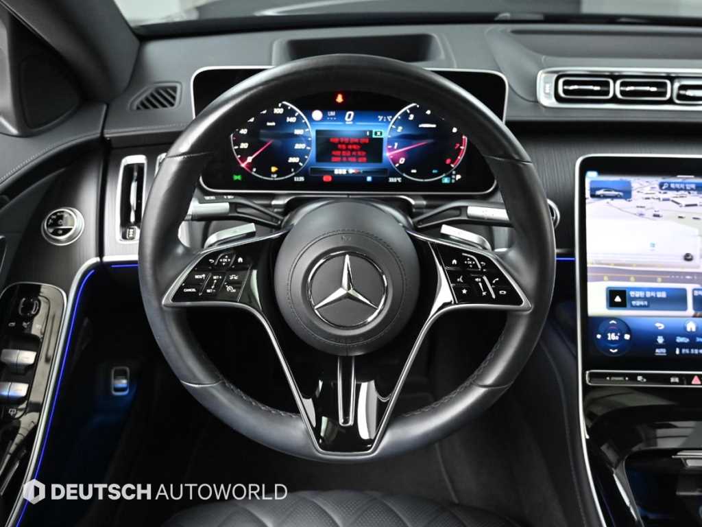 Mercedes-Benz S-Class — photo 13