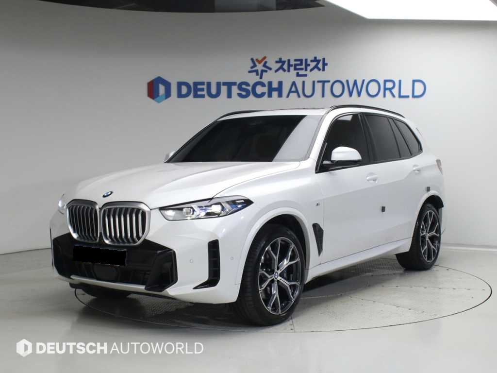 BMW X5 — photo 01