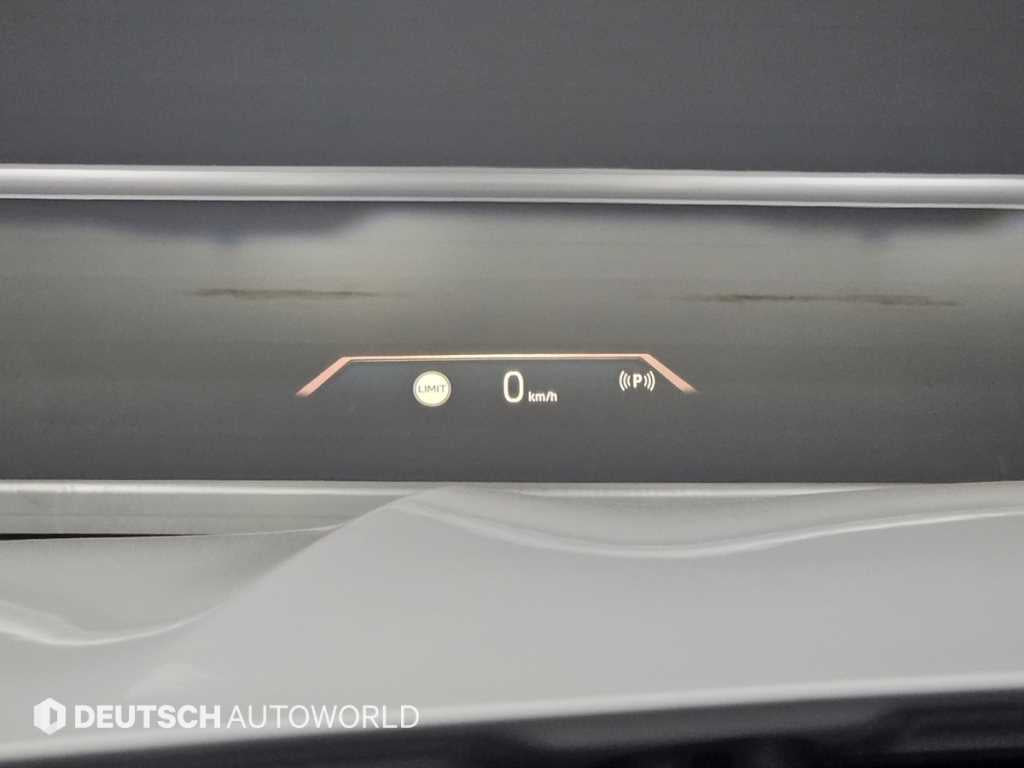 BMW X5 — photo 17