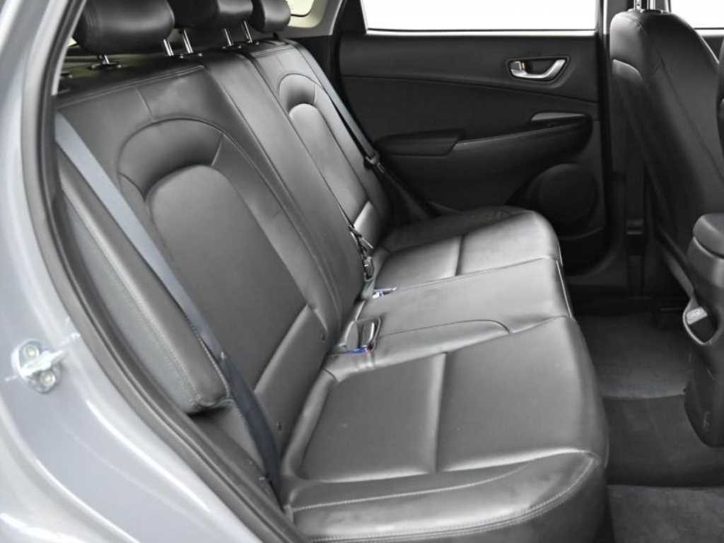 Hyundai Kona — photo 12
