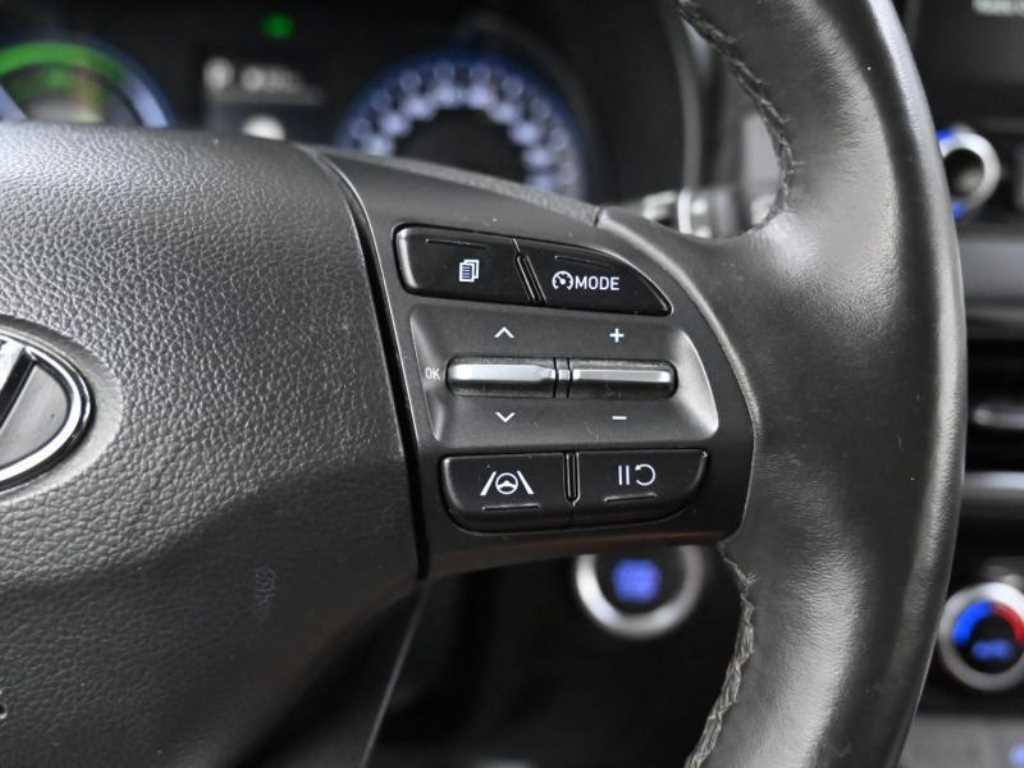 Hyundai Kona — photo 16