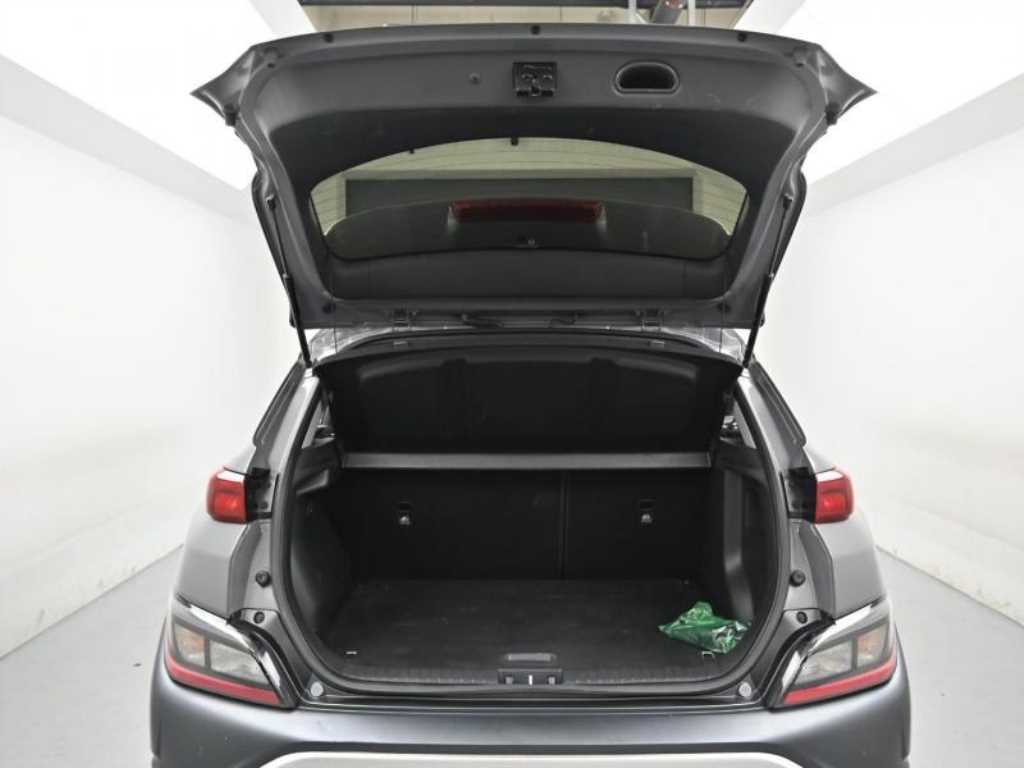 Hyundai Kona — photo 19