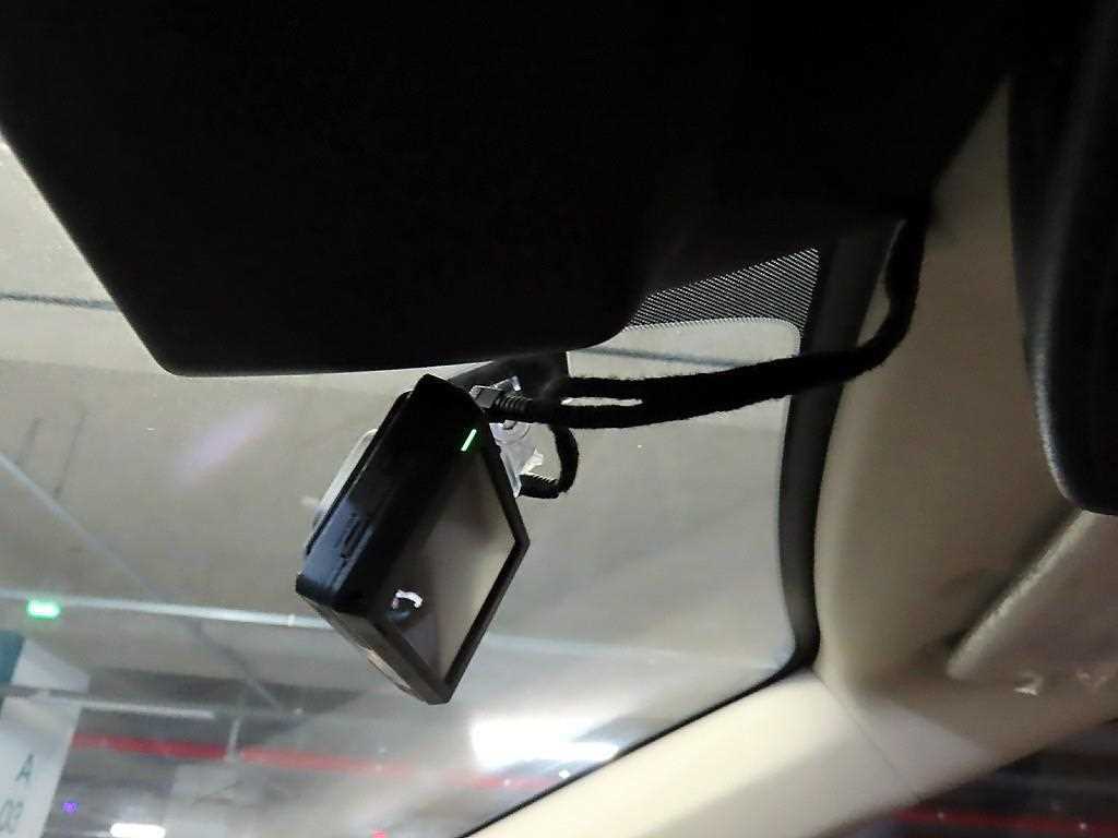Kia Carnival — photo 14