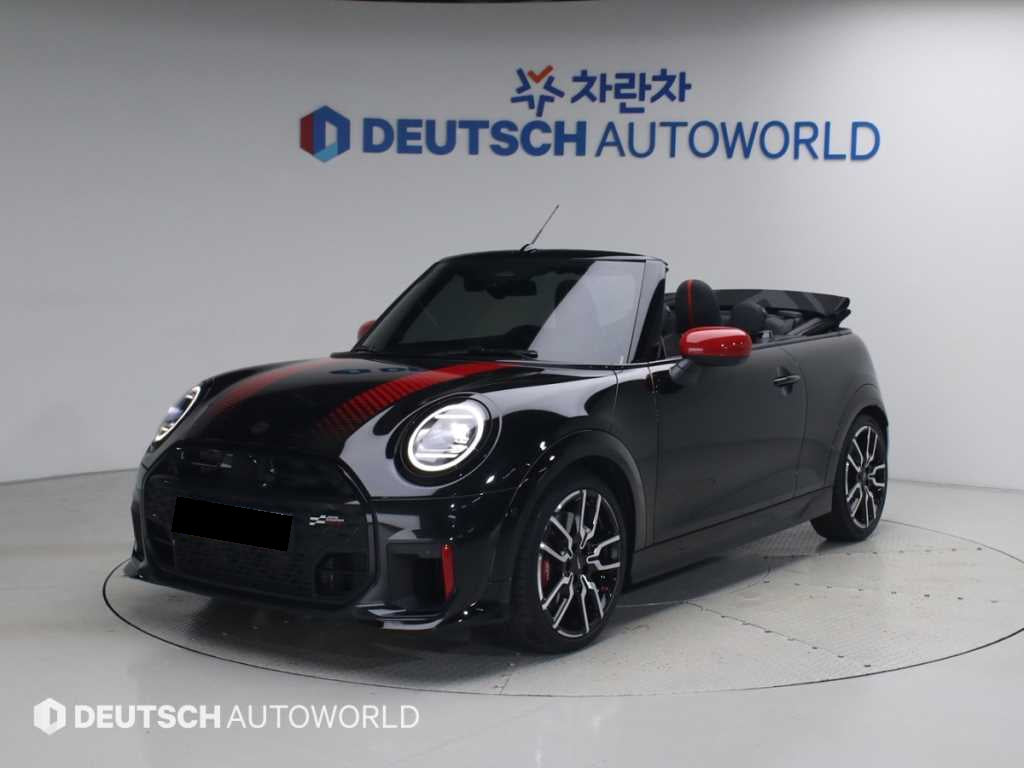 Mini Cooper Convertible — photo 01