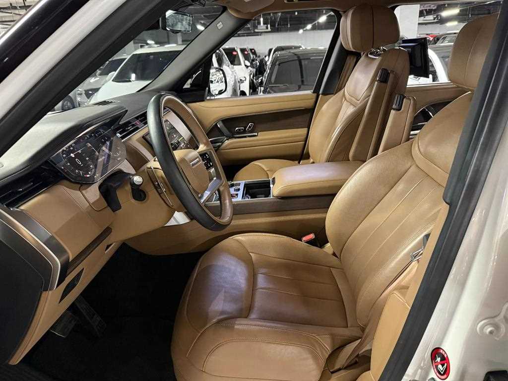 Land Rover Range Rover — photo 10