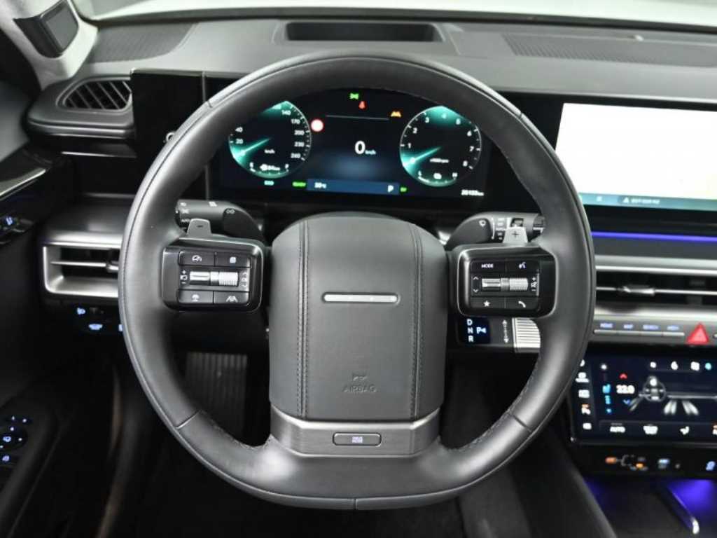 Hyundai Grandeur — photo 13