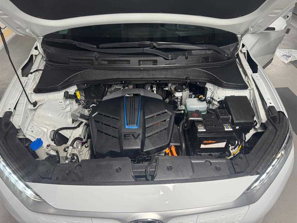Hyundai Kona — photo 05