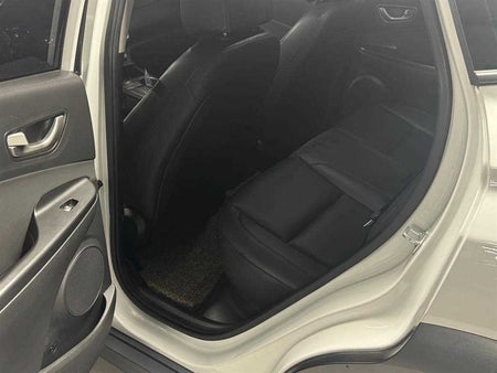 Hyundai Kona — photo 09