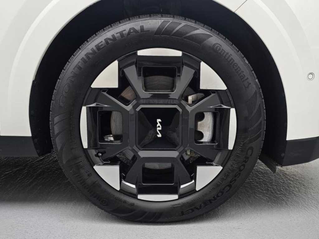 Kia Carnival — photo 05