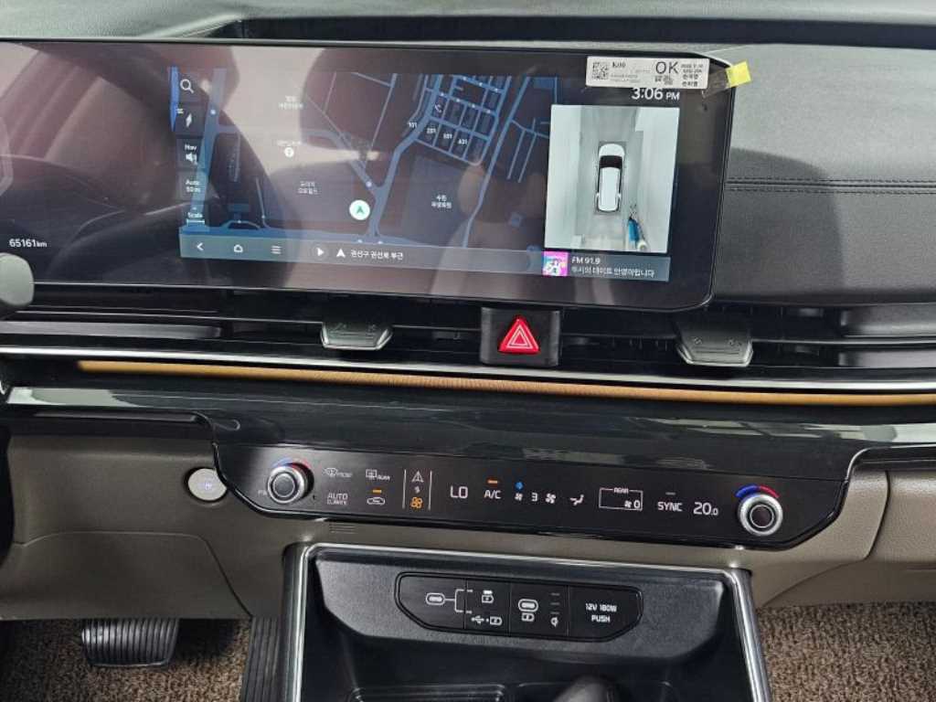 Kia Carnival — photo 14