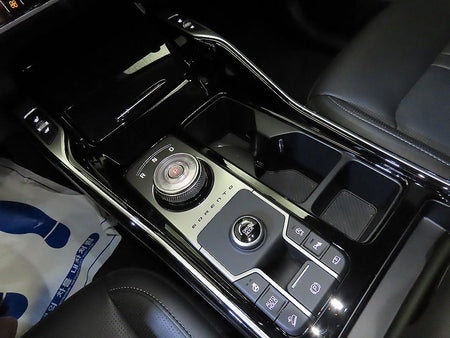 Kia Sorento — photo 12
